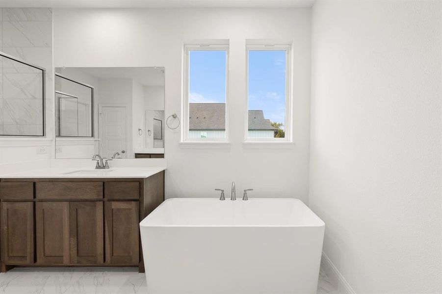 13. 3013 Box Elder - Bath