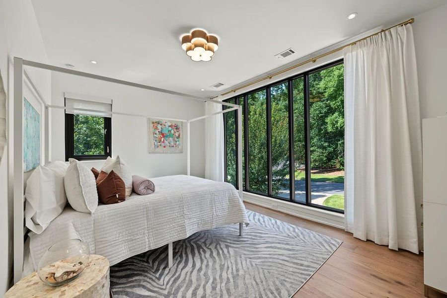 Furnished interior view inside a new home in , Atlanta (Image 77).