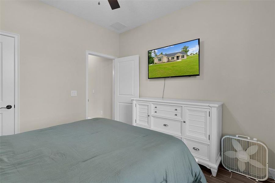 Furnished interior view inside a new home in , Ocala (Image 30).