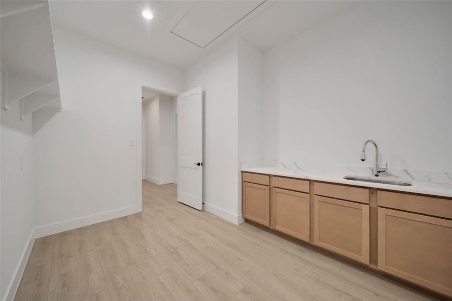 Spacious, unfurnished interior of a new home in , Pinehurst (Image 31). Spacious, unfurnished interior of a new home in , Pinehurst (Image 31).