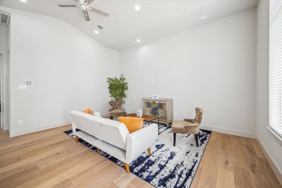 Furnished interior view inside a new home in , Houston (Image 16). Furnished interior view inside a new home in , Houston (Image 16).