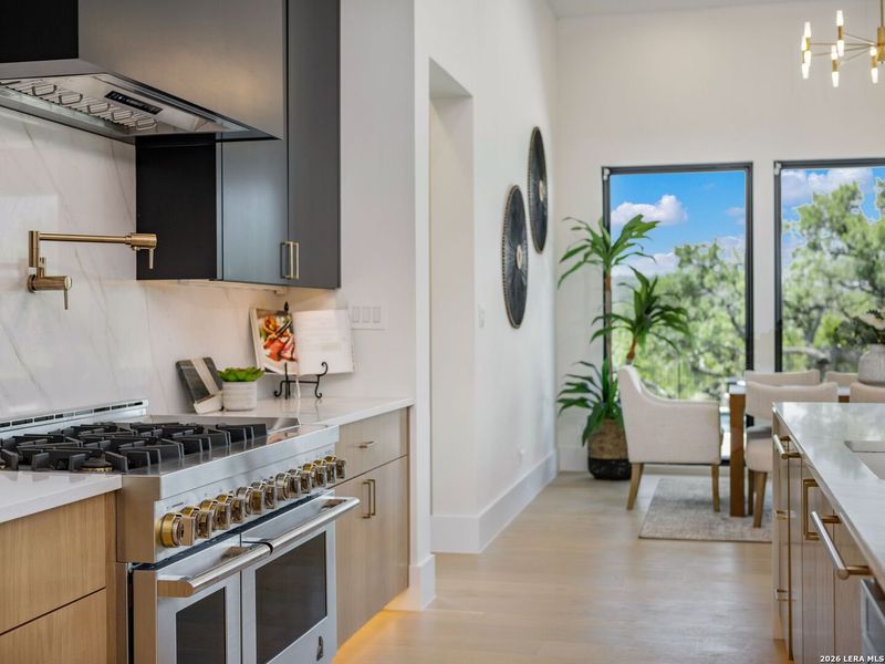 Furnished interior view inside a new home in , Boerne (Image 43).