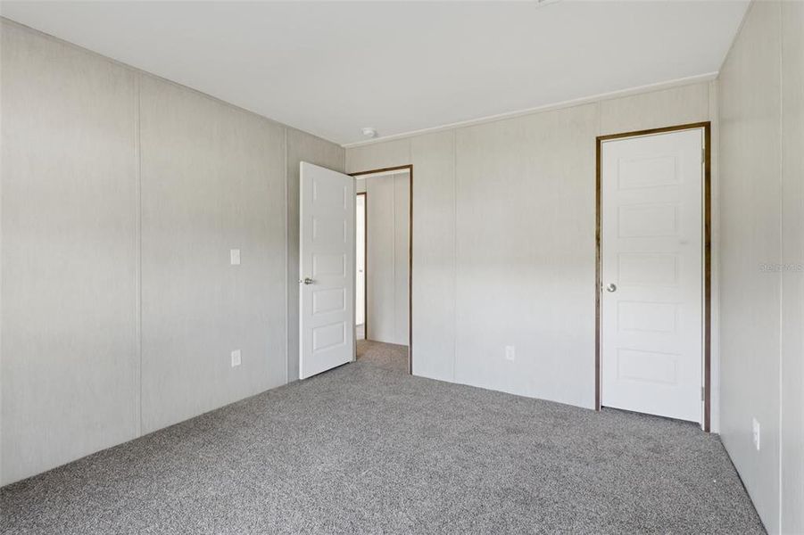 Spacious, unfurnished interior of a new home in , Spring Hill (Image 20).