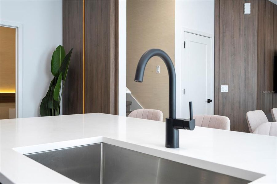 Close-up of interior finishes inside a home in , Kissimmee (Image 18). Close-up of interior finishes inside a home in , Kissimmee (Image 18).