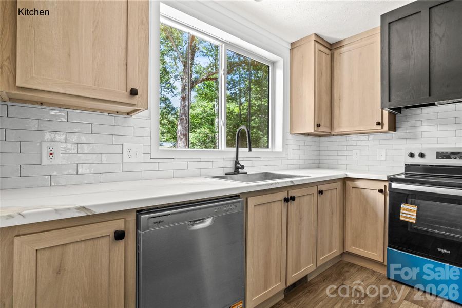 Furnished interior view inside a new home in , Lancaster (Image 6).