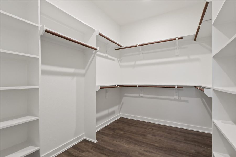 Walking closet Primary Bathroom Walking closet Primary Bathroom
