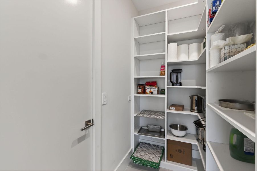 4360DiamondShoresWay(50)