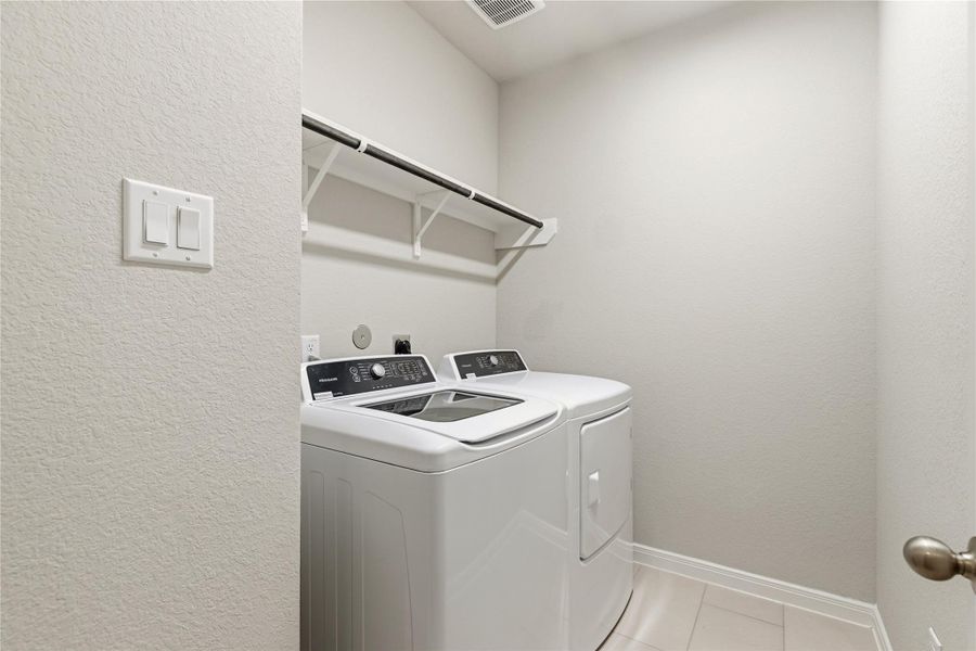 Close-up of interior finishes inside a home in Jordan Ranch 45' Homesites, Fulshear (Image 12).