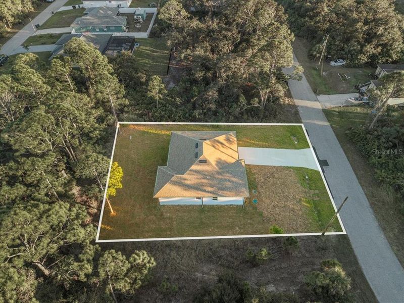 Image 32 of a home in . Image 32 of a home in .