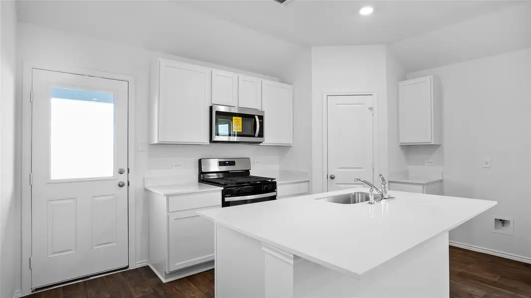 Furnished interior view inside a new home in Marigold, Uhland (Image 6).