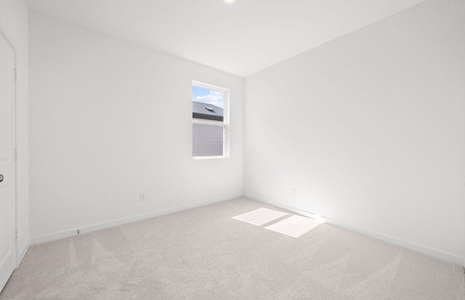 Spacious, unfurnished interior of a new home in Sunfield, Buda (Image 19). Spacious, unfurnished interior of a new home in Sunfield, Buda (Image 19).