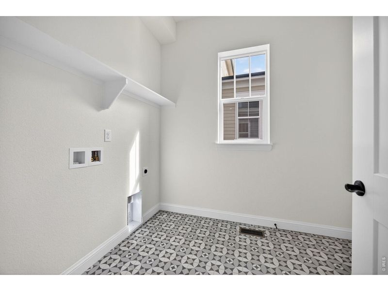 Spacious, unfurnished interior of a new home in , Erie (Image 16).