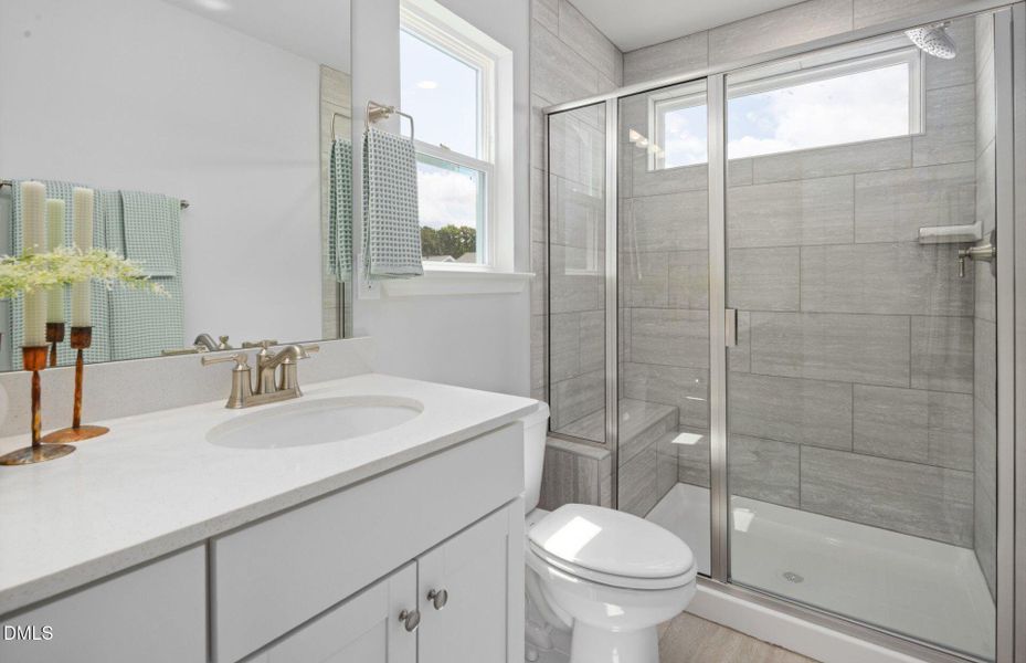 23-web-or-mls-7K5A4276 (2)