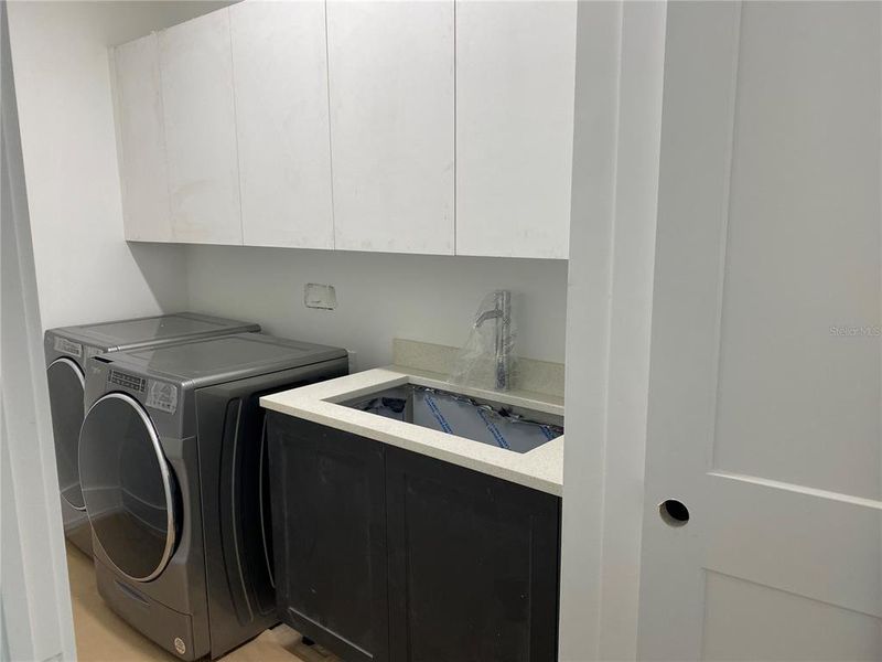 Image 32 of a home in . Image 32 of a home in .