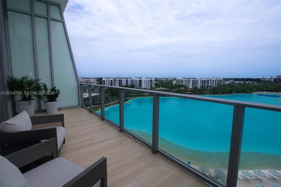 Condo located in North Miami, FL showcasing its design and architecture (Image 28).