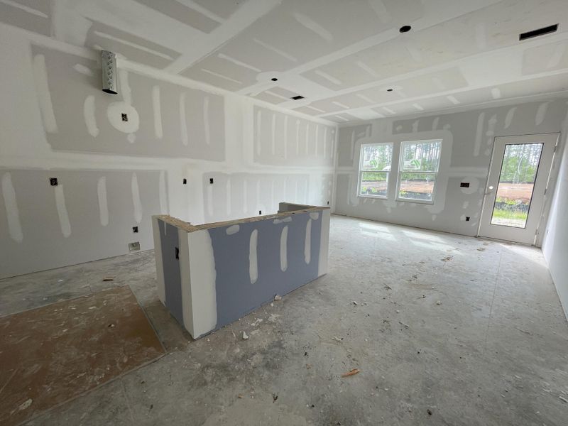 Spacious, unfurnished interior of a new home in Hammock Walk at Nexton, Summerville (Image 20).