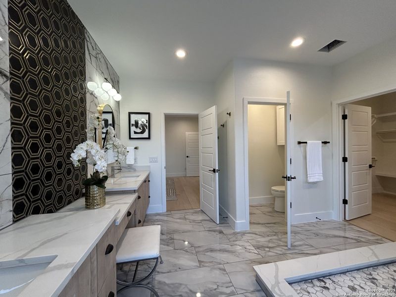 Furnished interior view inside a new home in , San Antonio (Image 28).