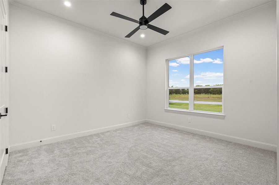 Spacious, unfurnished interior of a new home in Pecan Plantation, Granbury (Image 28). Spacious, unfurnished interior of a new home in Pecan Plantation, Granbury (Image 28).