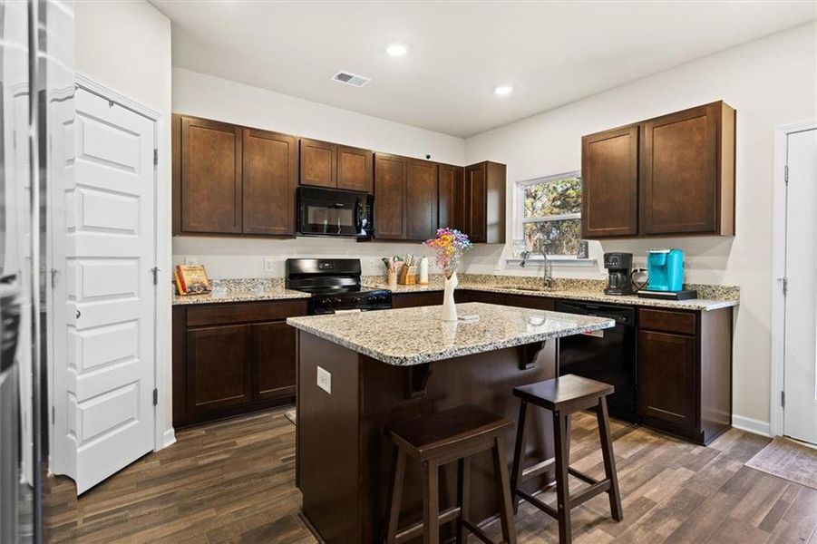 Furnished interior view inside a new home in Garrett Preserve, Hiram (Image 59).