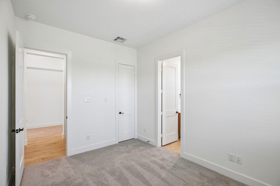 Photos are REPRESENTATIVE of the home /floor plan and are NOT of the actual home.  Selections, features, and room options may vary.