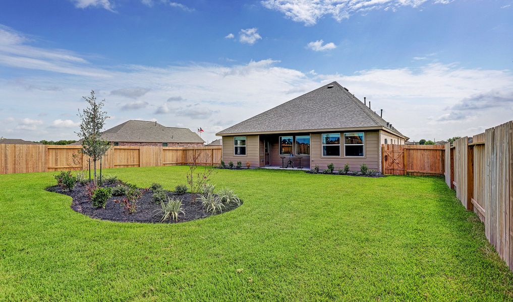 Spacious backyard