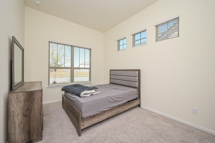 Furnished interior view inside a new home in StoneCreek Estates, Richmond (Image 19).