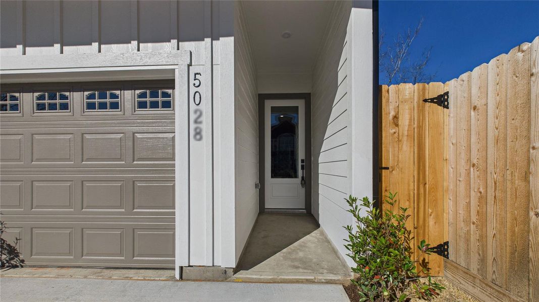 Exterior details and patio area of a home in , Houston (Image 4).