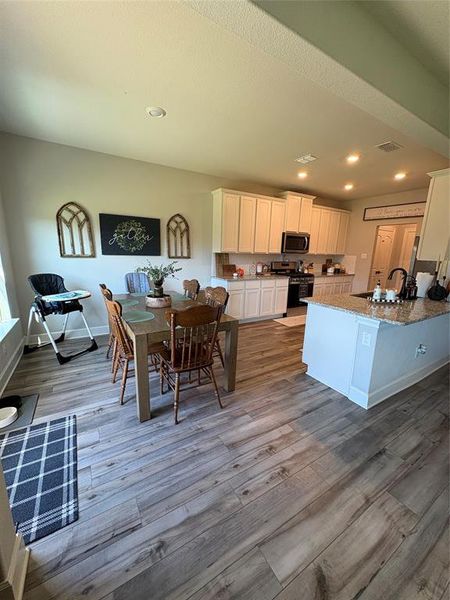 Furnished interior view inside a new home in Shadowbend, Anna (Image 14).