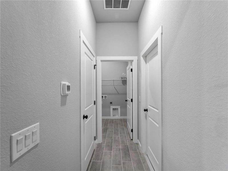 Spacious, unfurnished interior of a new home in , North Port (Image 37).