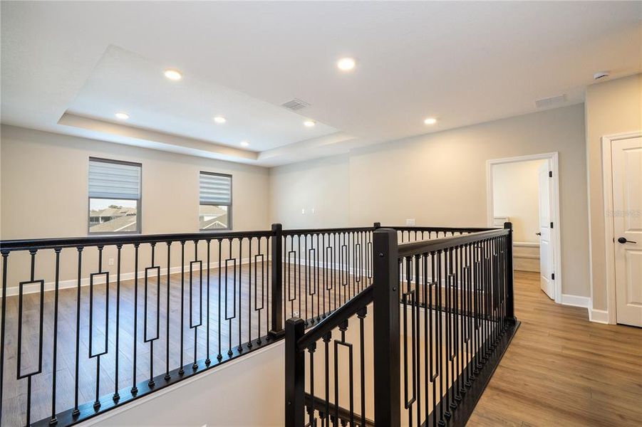 Spacious, unfurnished interior of a new home in Eden at Crossprairie, St. Cloud (Image 27).