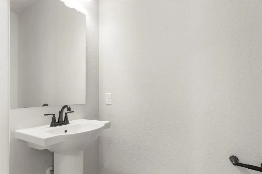 Furnished interior view inside a new home in Clear Creek, Round Rock (Image 4). Furnished interior view inside a new home in Clear Creek, Round Rock (Image 4).