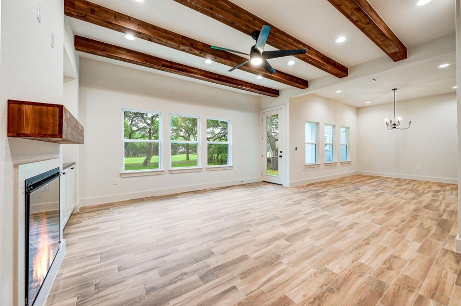 Spacious, unfurnished interior of a new home in , Wimberley (Image 16).