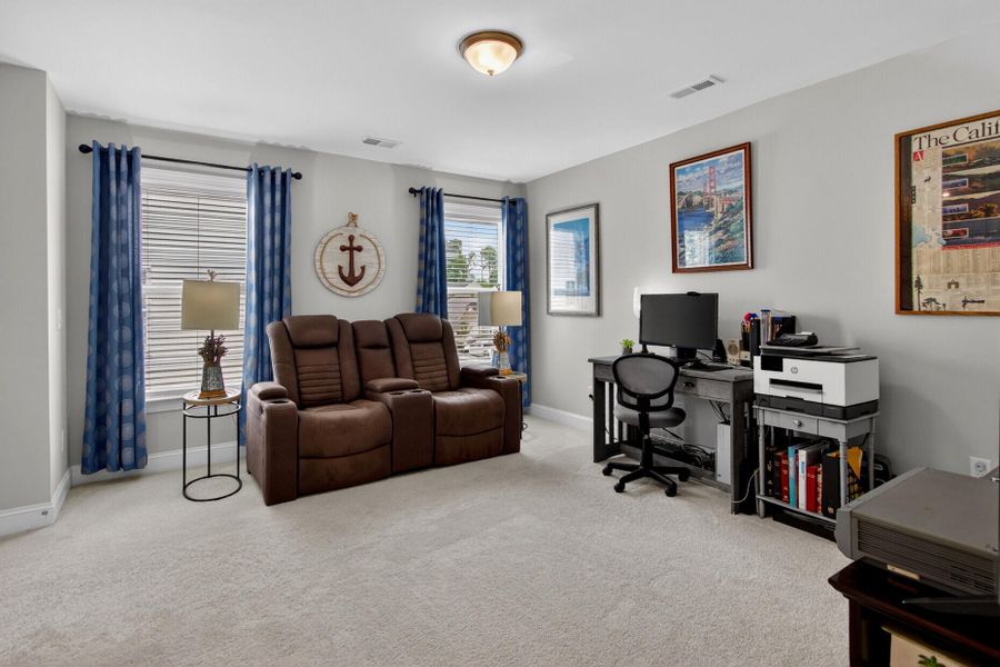 Furnished interior view inside a new home in Parker's Preserve, Ridgeville (Image 31).