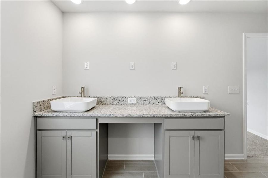 Furnished interior view inside a new home in Concord Oaks, Powder Springs (Image 7). Furnished interior view inside a new home in Concord Oaks, Powder Springs (Image 7).