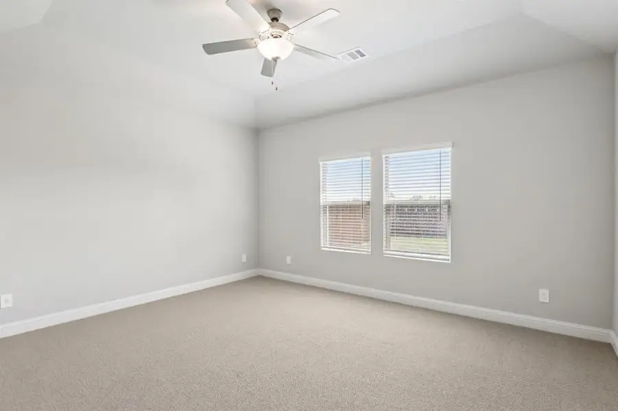 Photo is not of the actual home, but is an inspirational photo of builder’s model home and may depict options, furnishings, and/or decorator features that are not included. Photo is not of the actual home, but is an inspirational photo of builder’s model home and may depict options, furnishings, and/or decorator features that are not included.