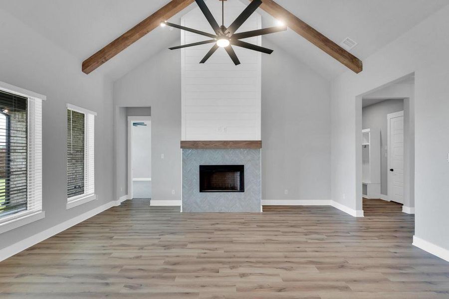 Spacious, unfurnished interior of a new home in , Venus (Image 27).