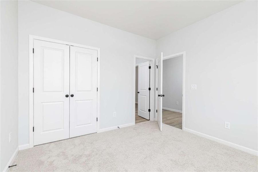 Spacious, unfurnished interior of a new home in River Oaks, Locust Grove (Image 18).