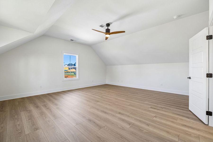 Representative unfurnished interior of a home built from the Belmont by Rockwood Homes in Wofford Estates, Clarksville (Image 13).
