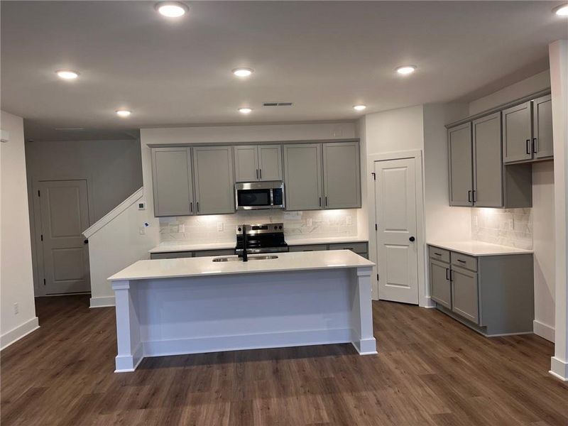 Furnished interior view inside a new home in Governors Parc, Kennesaw (Image 14).