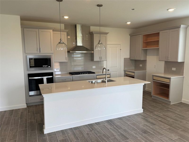 Furnished interior view inside a new home in River Ranch, Dayton (Image 5).