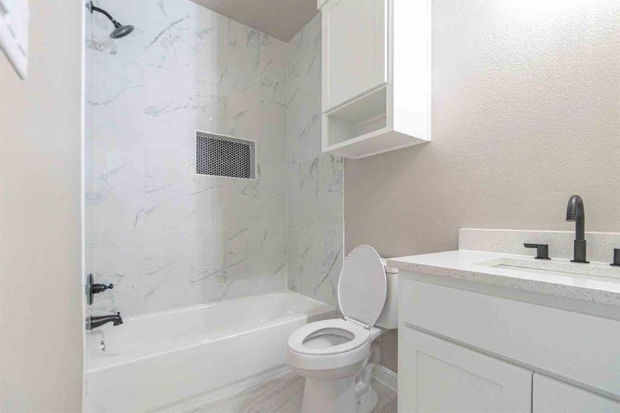 Furnished interior view inside a new home in , Granbury (Image 13). Furnished interior view inside a new home in , Granbury (Image 13).