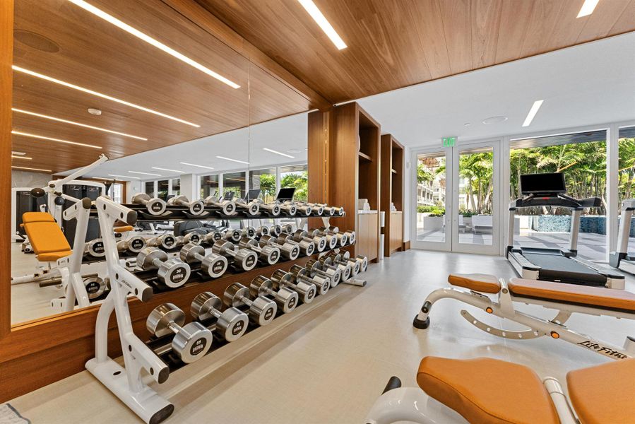 Community amenities in Alina Residences, Boca Raton (Image 53).