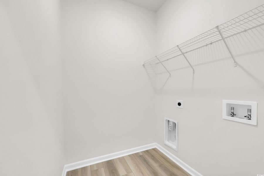 Spacious, unfurnished interior of a new home in Westfield, Conway (Image 23).