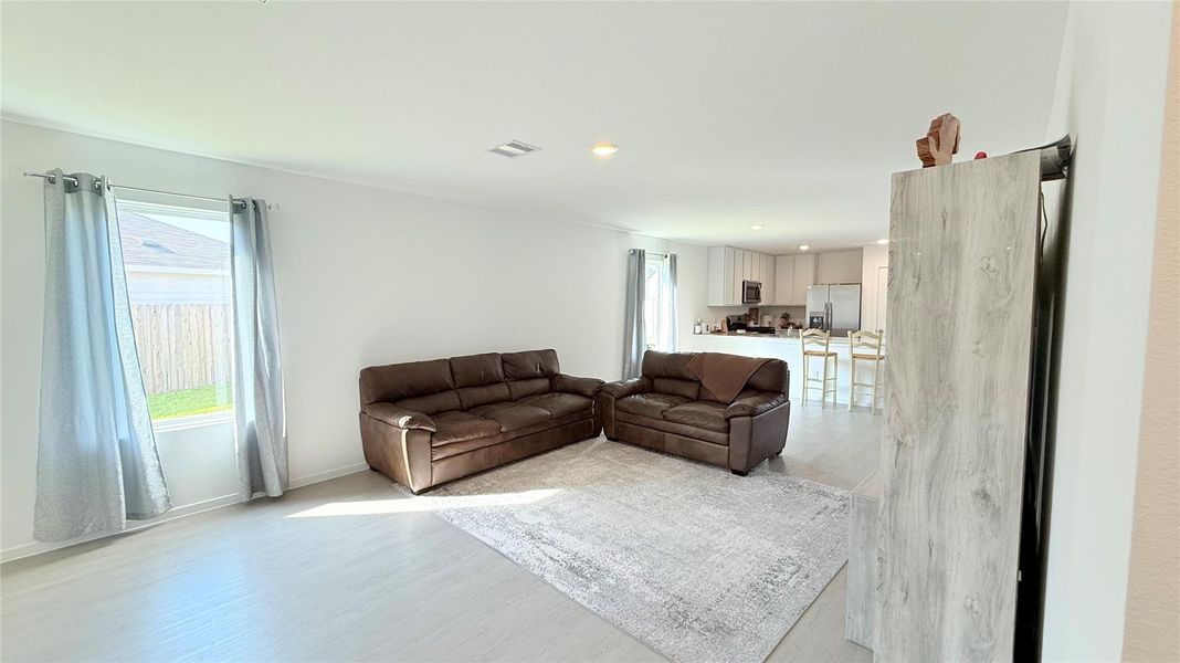 View seen coming from the secondary bedrooms/bathroom heading toward the family room. View seen coming from the secondary bedrooms/bathroom heading toward the family room.