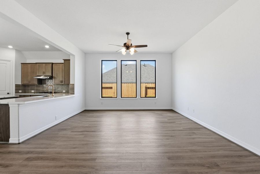 Spacious, unfurnished interior of a new home in Brookewater, Rosenberg (Image 34). Spacious, unfurnished interior of a new home in Brookewater, Rosenberg (Image 34).