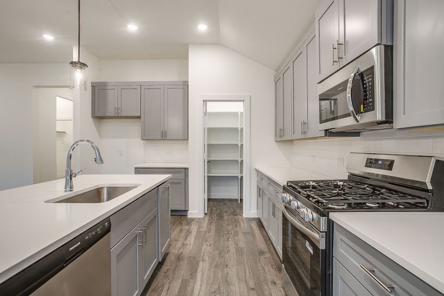 Representative furnished interior of a home built from the Edgewood by Graham Hart Home Builder in Bear Ridge, Burleson (Image 8). Representative furnished interior of a home built from the Edgewood by Graham Hart Home Builder in Bear Ridge, Burleson (Image 8).