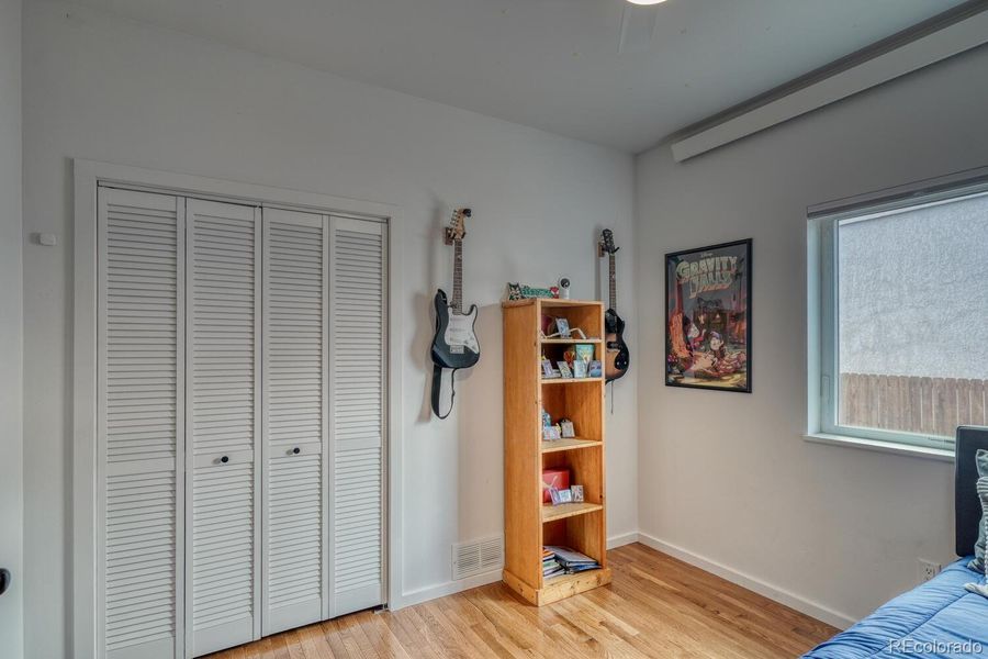 Furnished interior view inside a new home in , Salida (Image 40).