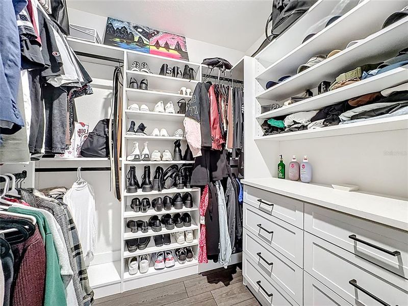 Close-up of interior finishes inside a home in , St. Cloud (Image 23).
