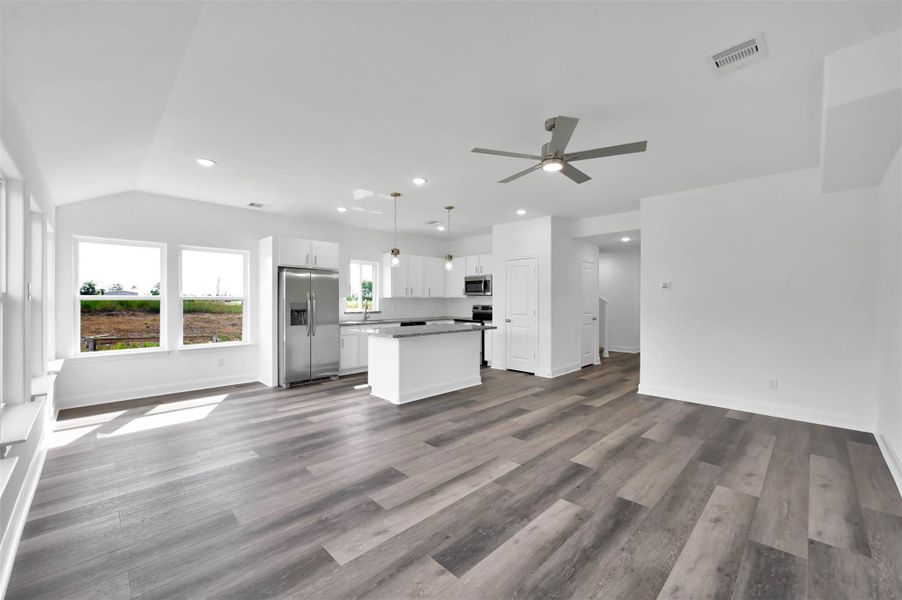 Image 29 of a home in . Image 29 of a home in .