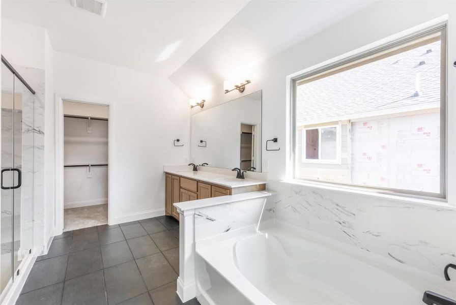 Furnished interior view inside a new home in Meadow Run, Melissa (Image 8).